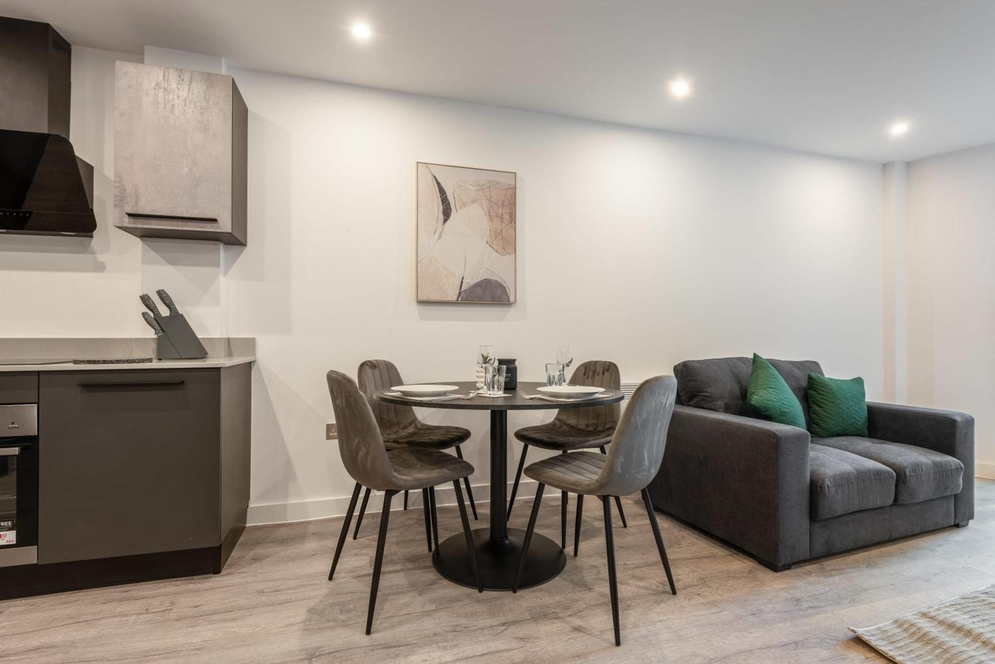 Stayzeni, Ouse Court Stunning 1 Bed Flat *